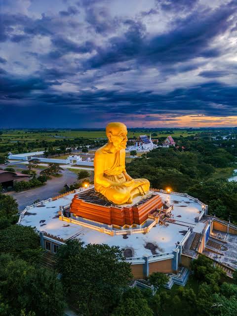 Maharat Buddhist Park